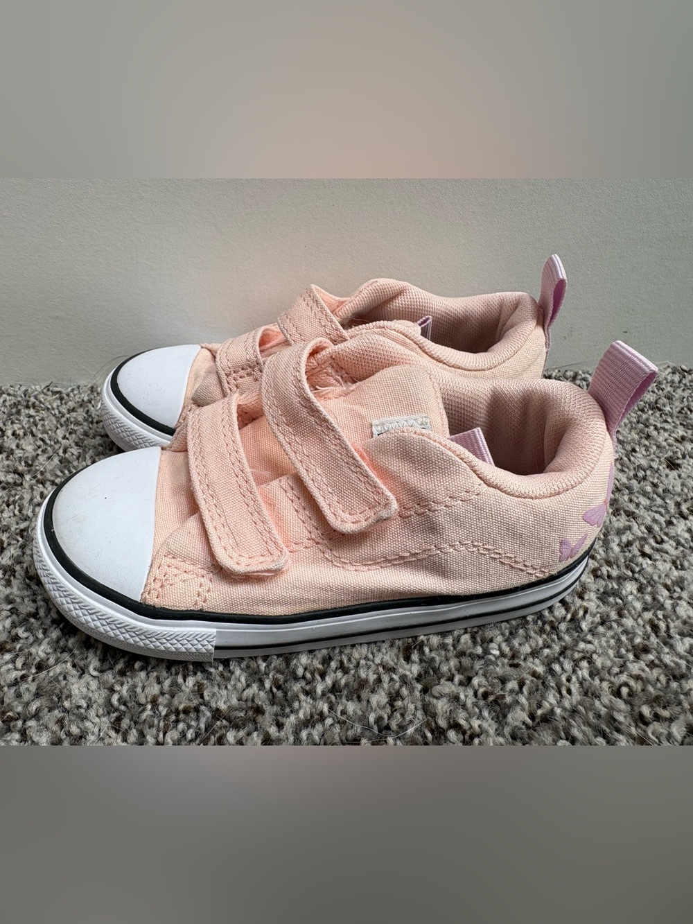 Kids Converse All Star Low Top Dual Velcro Straps Peach Canvas Size 8c